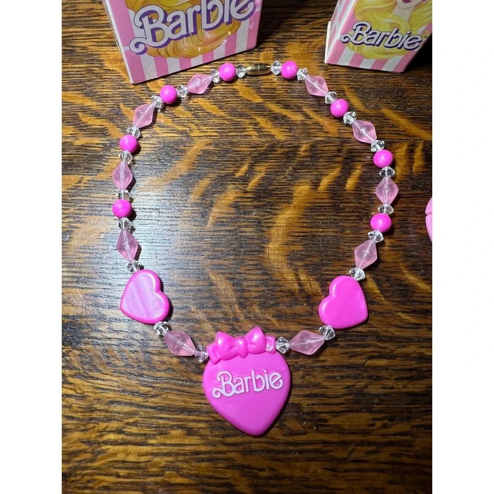 VTG Barbie Avon Jewelry Set 1989 NOS Necklace Lip Gloss Bracelet Pink Heart Box
